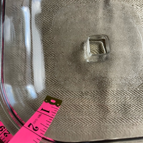 Vintage Domed Square Lid Square Handle - Picture 6 of 7